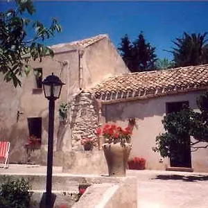 Hotel Case Colomba, Buseto Palizzolo
